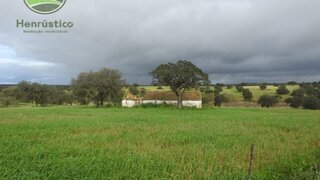 Land for sale in Ferreira do Alentejo, Portugal — €3,200,000