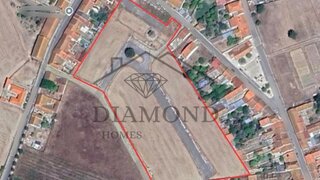 Land for sale in Salvaterra de Magos, Portugal — €750,000