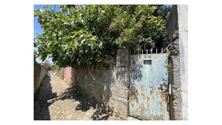 Terreno de 397 m² em Porto