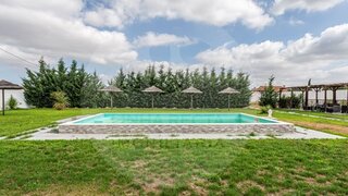 Land for sale in Palmela, Portugal — €550,000