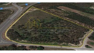 Land for sale in Batalha, Portugal — €1,400,000