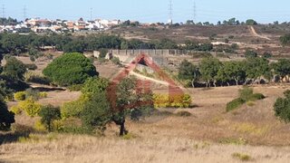 Terreno em Setúbal · 36 760 m² · 600 000 €