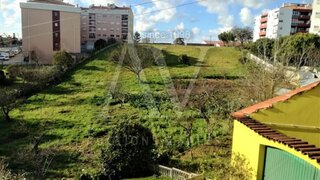 Terreno de 6075 m² em Leiria