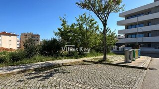 Land for sale in Portimão, Portugal — €1,000,000