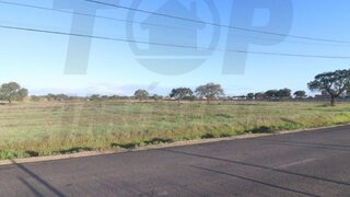 Land for sale in Salvaterra de Magos, Portugal — €500,000