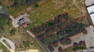 Terreno à venda em Porto