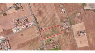 Land for sale in Montijo, Portugal — €880,000