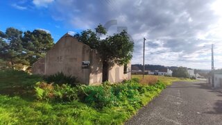 Land for sale in Caldas da Rainha, Portugal — €490,000