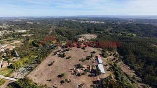 Terreno de 161 186 m² em Leiria