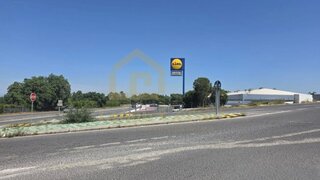 Land for sale in Sesimbra, Portugal — €400,000