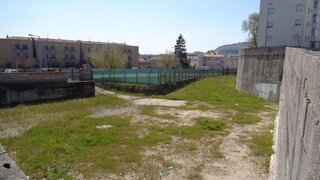 Terreno de 1277 m² em Porto