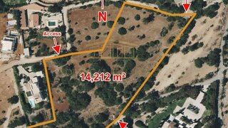 Land for sale in Loulé, Portugal — €697,000