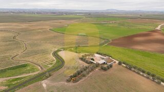 Land for sale in Elvas, Portugal — €4,020,000