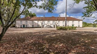 Land for sale in Anadia, Portugal — €8,000,000