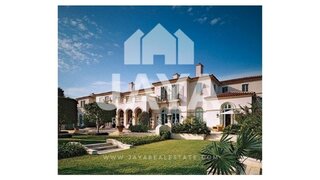 Terreno de 16 660 m² em Lagoa