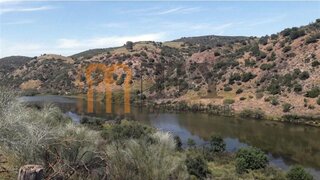 Land for sale in Mértola, Portugal — €450,000