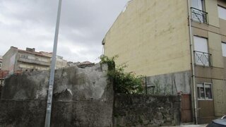 Terreno de 719 m² em Porto
