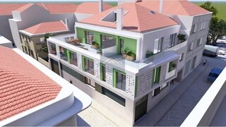 Land for sale in Almada, Portugal — €749,000