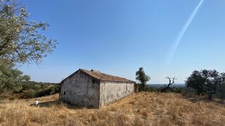 Land for sale in Santiago do Cacém, Portugal — €550,000