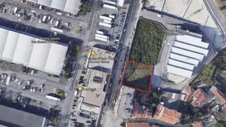 Terreno em Porto · 898 m² · 1 300 000 €