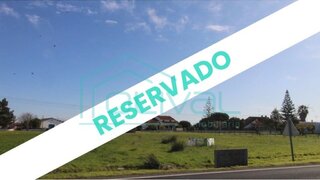 Land for sale in Benavente, Portugal — €430,000