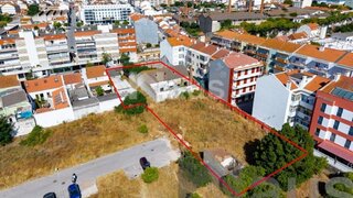 Terreno em Montijo · 1851 m² · 1 200 000 €