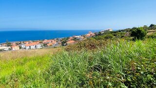 Land for sale in Santa Cruz, Portugal — €1,100,000