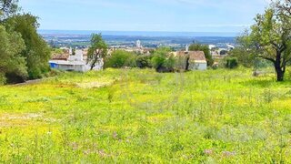 Terreno de 1760 m² em Faro