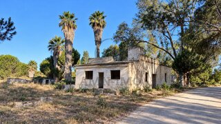 Terreno em Faro · 116 480 m² · 3 500 000 €