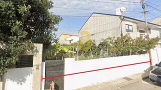 Land for sale in Matosinhos, Portugal — €99,000