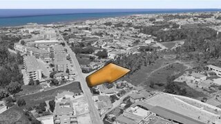 Land for sale in Vila Nova de Gaia, Portugal — €1,650,000