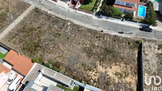 Terreno · 561 m² · 62 500 €