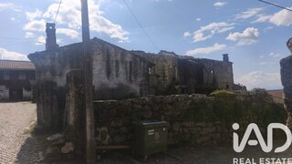 Land for sale in Oliveira do Hospital, Portugal — €36,000