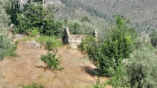 Land for sale in Oliveira do Hospital, Portugal — €42,500