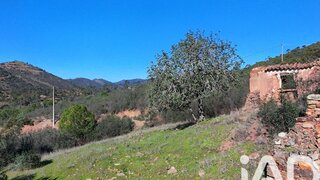 Land for sale in Silves, Portugal — €94,500