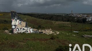 Land for sale in Vila do Bispo, Portugal — €240,000
