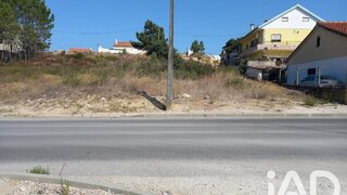 Land for sale in Seixal, Portugal — €140,000