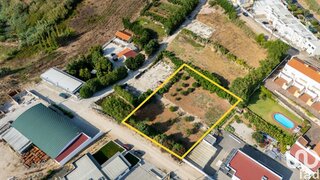 Land for sale in Lourinhã, Portugal — €99,900