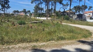 Terreno para venda em Almada, Portugal — 225 000 €