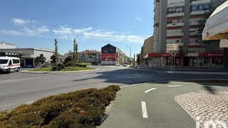 Land for sale in Barreiro, Portugal — €790,000