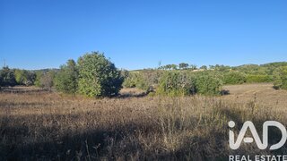 Terreno de 14 880 m² em Faro