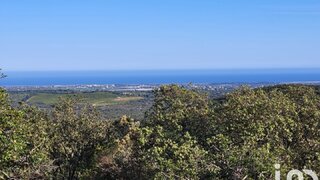 Land for sale in Tomar, Portugal — €745,000