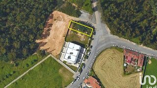 Land for sale in Santa Maria da Feira, Portugal — €34,000