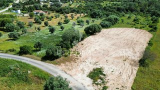 Land for sale in Alcanena, Portugal — €33,000