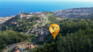 Land for sale in Santa Cruz, Portugal — €80,000