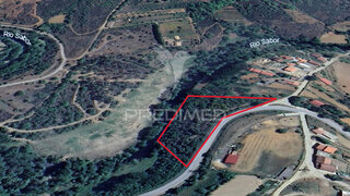 Terreno de 4500 m² em Bragança