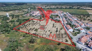 Land for sale in Santiago do Cacém, Portugal — €265,000
