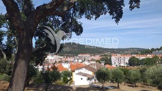 Terreno de 16 600 m² em Portalegre