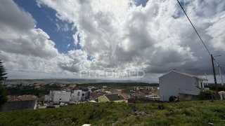 Land for sale in Vila Franca de Xira, Portugal — €80,000