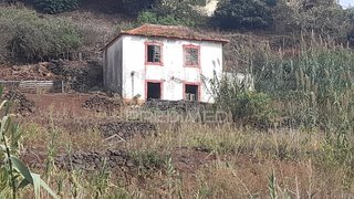 Land for sale in Santa Cruz, Portugal — €190,000